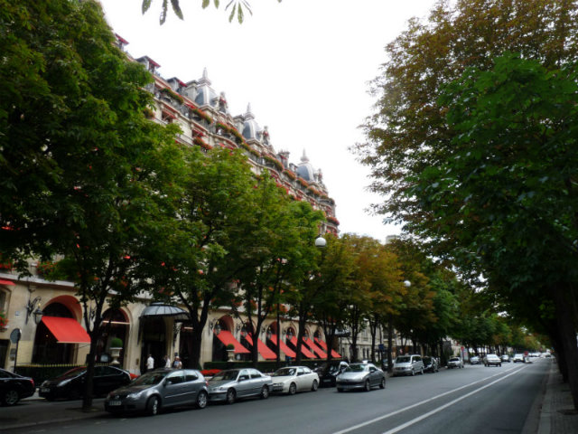 best-design-guides-What-is-on-agenda-in-Paris-Paris_avenue_montaigne