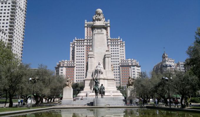 Special Art and Design Guide to Madrid